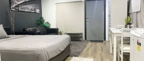 1 chambre, coffres-forts dans les chambres, Wi-Fi gratuit, draps fournis