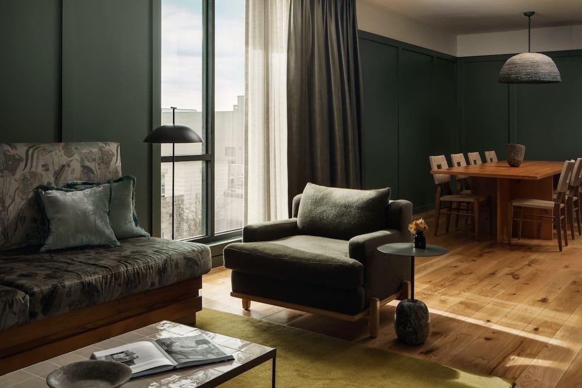 Tillie Suite | Living area | 55-inch flat-screen TV with digital channels, streaming services