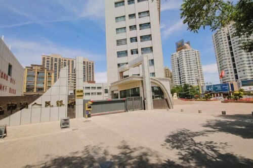 Dong Fang Hotel