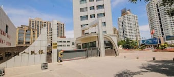 Dong Fang Hotel