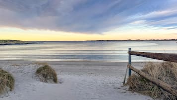 Playa en los alrededores y pesca