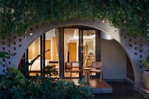 Room - Beachwalk Residence (Bali)