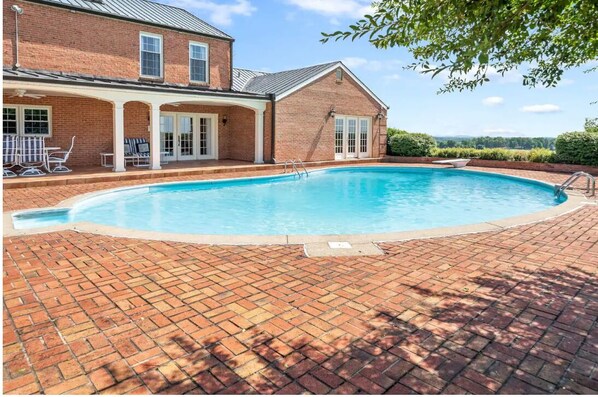 Seasonal outdoor pool
