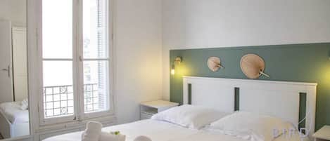 1 habitación, wifi y ropa de cama