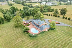 Front of property - Oak Hill House (Somerset)
