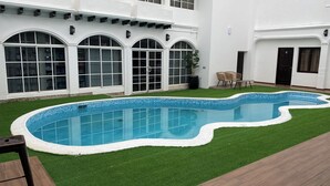 Outdoor pool - Hotel H4 (El Paraíso)