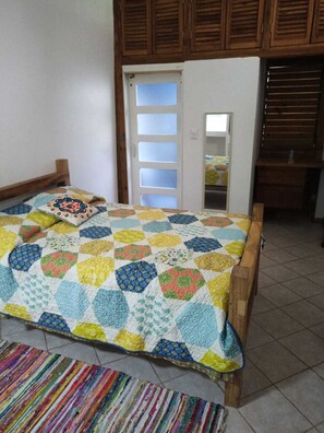 2 soverom, strykejern/-brett, wi-fi og sengetøy