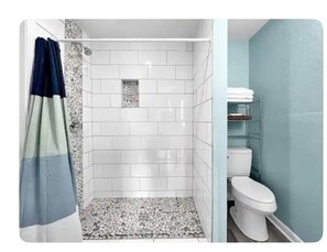 Toallas y papel de baño 