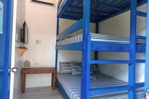 3 bedrooms, bed sheets