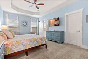 3 bedrooms, iron/ironing board, travel cot, free WiFi - Private Pool, 5 min from private beach, come relax! (Pensacola)