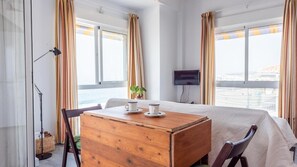 2 soverom, reiseseng for barn og wi-fi