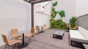 Outdoor dining - Ardales Premium 1 dormitorio Nº19 by Ruralidays (Málaga)