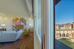 TV - Dreams Over Ponte Vecchio with outstanding view (Firenze)