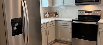 Brand New AUsome Townhome near Auburn University 