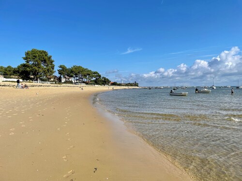 Beach at the foot of the apartment. Near Cap Ferret lighthouse. View of the sea and Pyla Dune