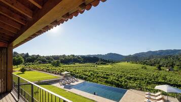 Free minibar items, individually decorated, desk, blackout curtains