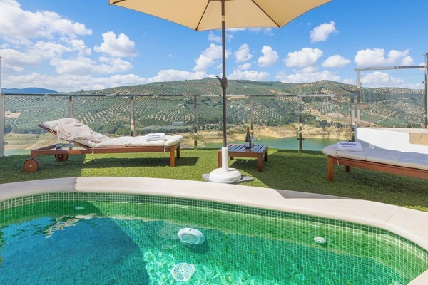 El Arrebol Iznájar by Ruralidays