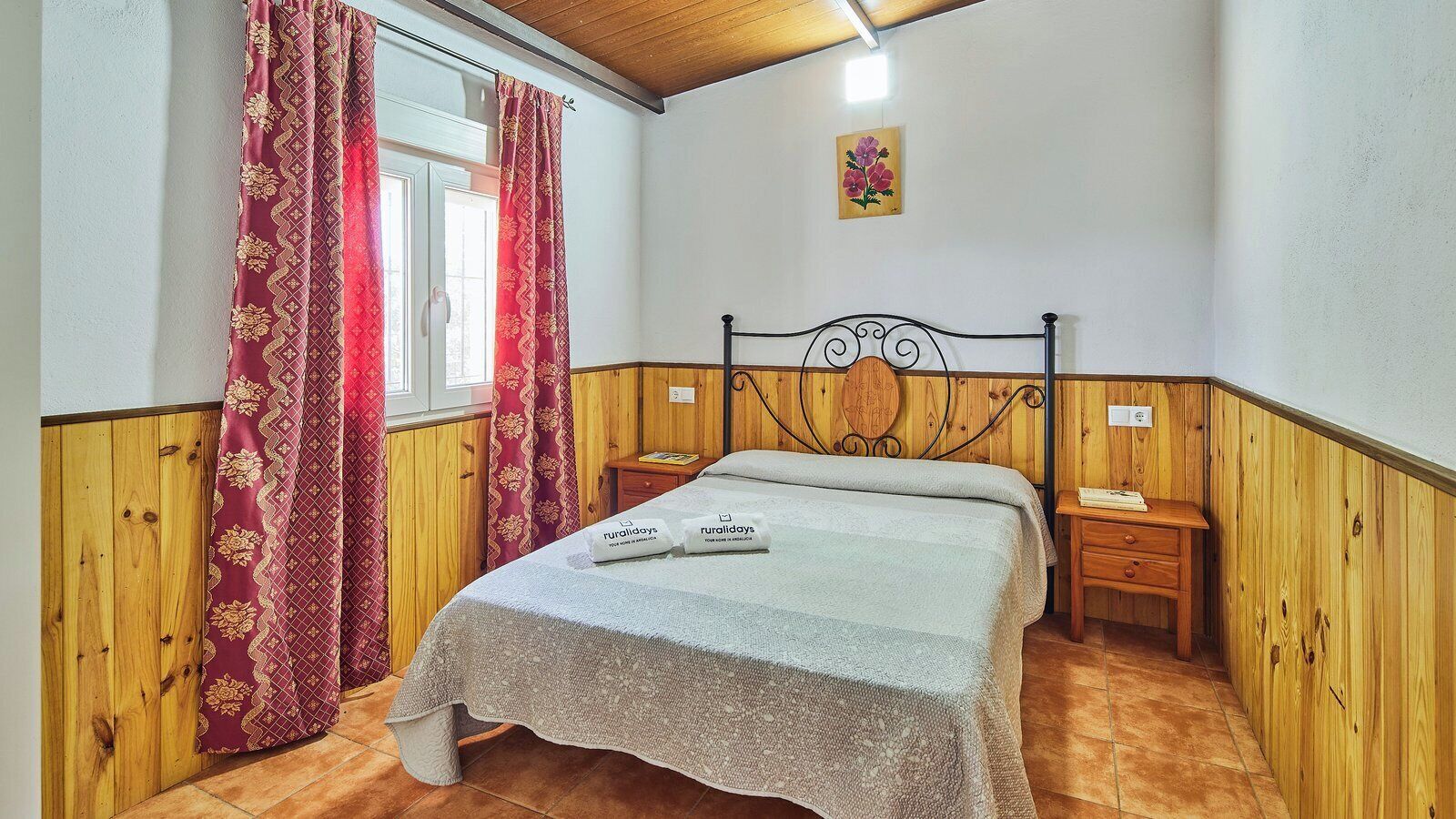 6 bedrooms, iron/ironing board, WiFi