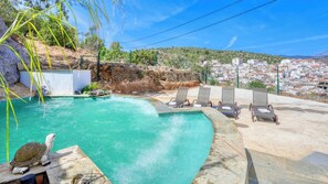 Pool - Casa Blanca de Guaro by Ruralidays (Málaga)