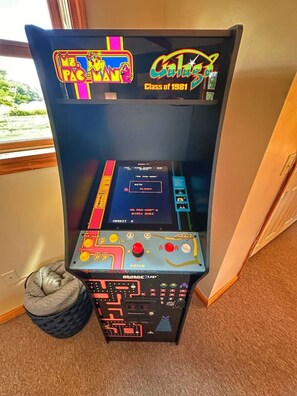 Spielezimmer
