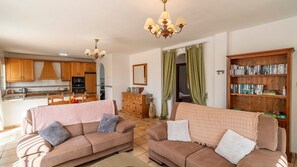 تلفزيون، مدفأة