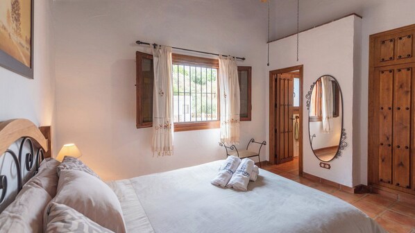 2 Schlafzimmer, Bügeleisen/Bügelbrett, WLAN