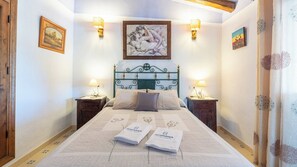 3 bedrooms, iron/ironing board, travel cot, WiFi