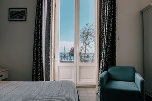 Phòng đôi phong cách cổ điển, ban công, quang cảnh biển (SONNAMBULA) | Quang cảnh biển