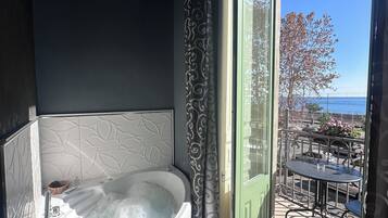 Chambre Double Exclusive, 1 grand lit, vue mer (SUITE BELLINI)