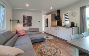 Smart TV - Pet friendly home in Mariënberg (Mariënberg)