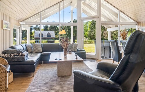 Awesome home in Rødby with sauna