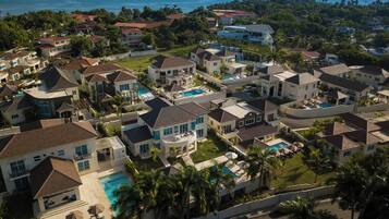 Cảnh từ trên cao