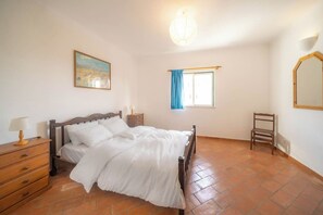 3 chambres, Wi-Fi, draps fournis