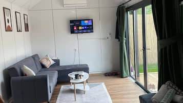 1 habitación, cunas gratuitas y ropa de cama