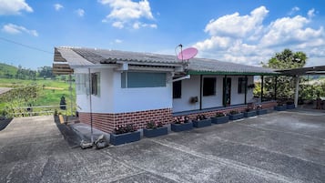 Façade de lâhĂ©bergement