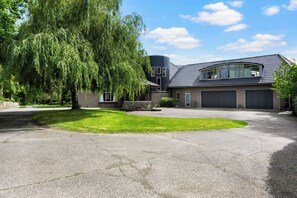 واجهة المنشأة