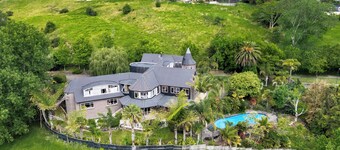 Countryside Zen Estate - Views and Pool