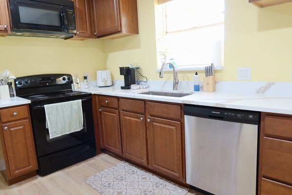Microwave, oven, stovetop, dishwasher