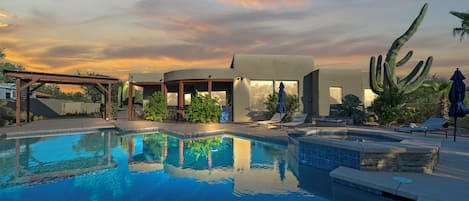 Piscine extérieure, piscine chauffée