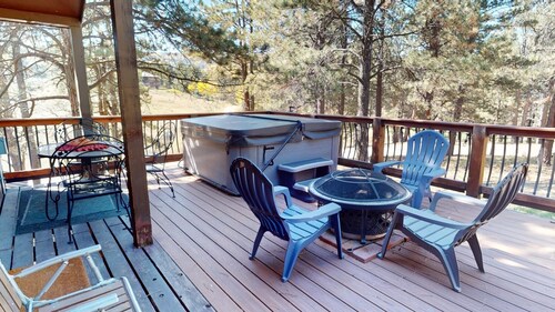 Fireplace | Pool Table | WiFi | Hot Tub | Deer Haven