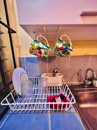 Charming 2-bedroom house with WiFi, AC in Marvelous Nuevo Lourdes