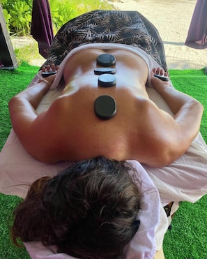 Massages sur la plage, massages