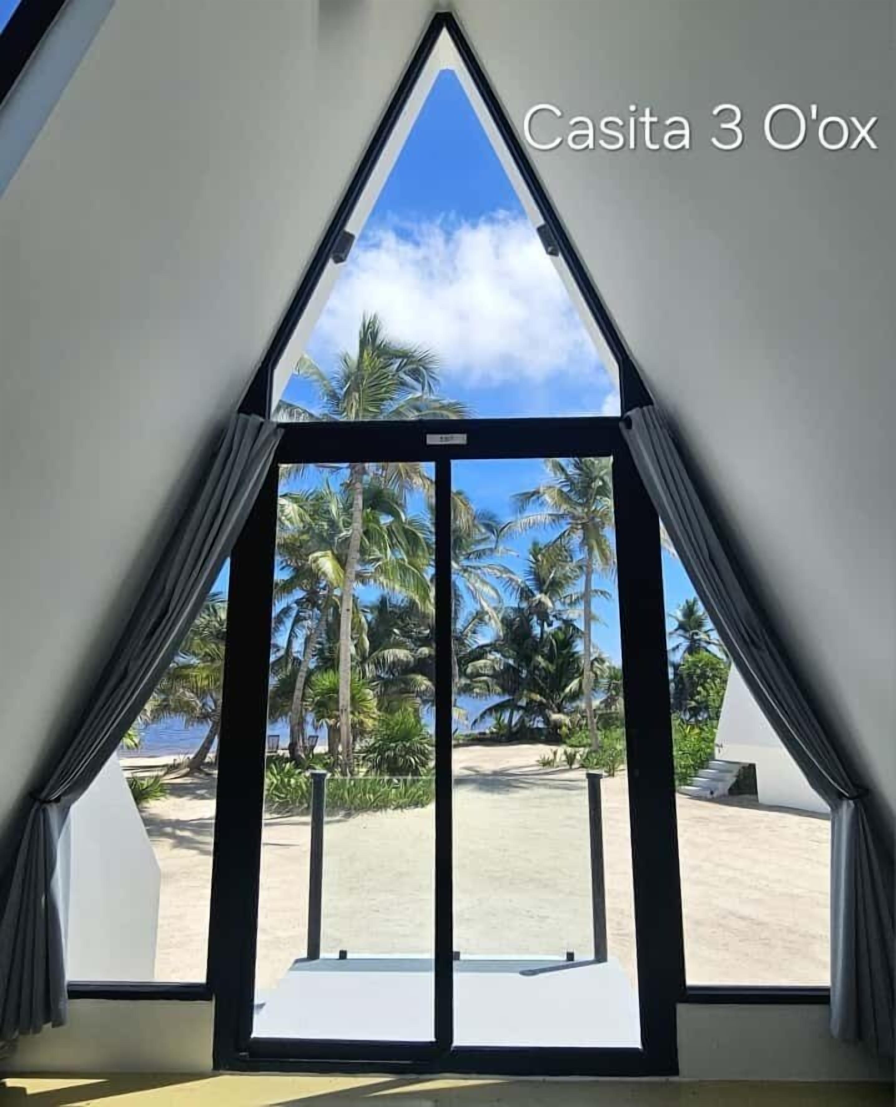 Signature Studio Suite, 1 King Bed, Sea View, Sea Facing | Premium bedding, pillowtop beds, in-room safe, soundproofing