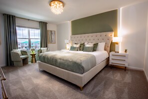 4 bedrooms, iron/ironing board, travel cot, WiFi