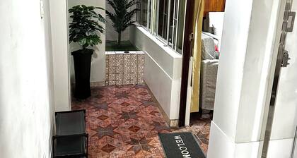 Lovely 2-bedroom apartment with WiFi in Jose Luis Bustamante