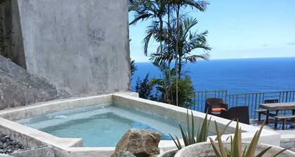 Robinson Crusoe Quartermaster Room