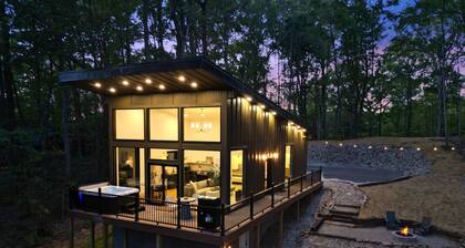 Ridgeview | Hocking Hills, Luxury Cabin, Hot Tub