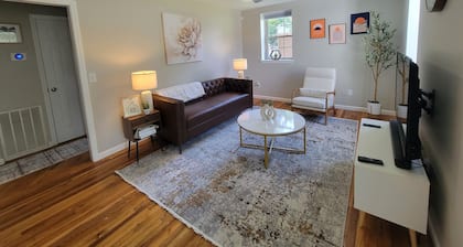 Charming 2-Bedroom, 1-Bath bungalow