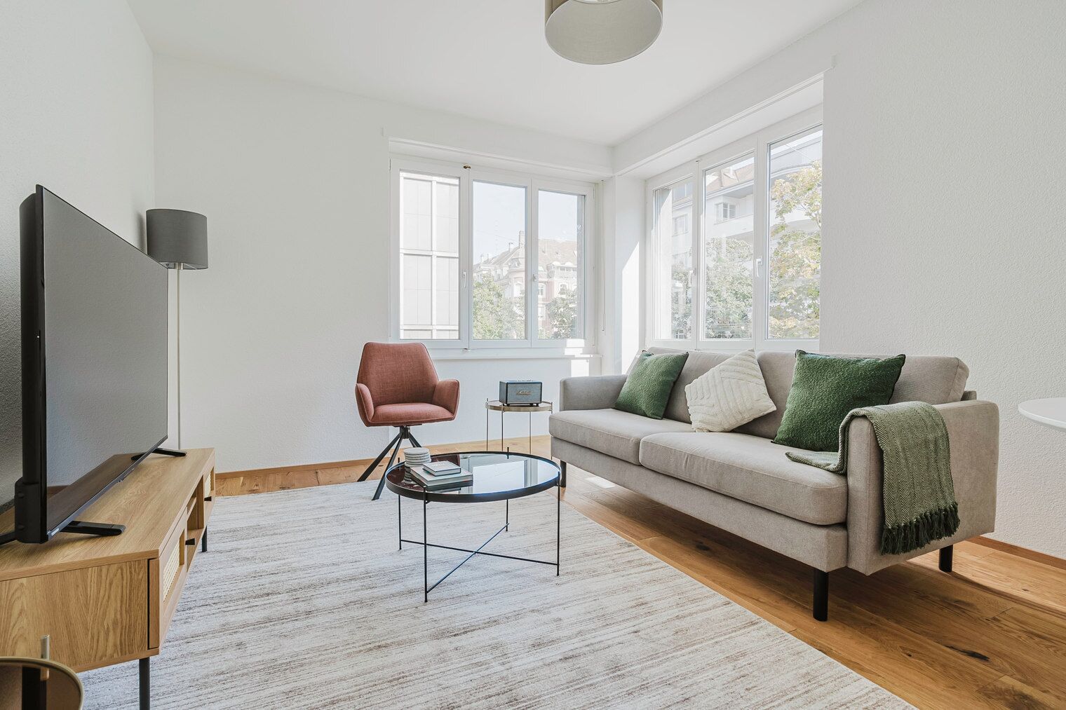 Téléviseur, chaîne audio