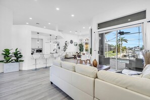 Imagen sin descripción, 4 de 49, botón